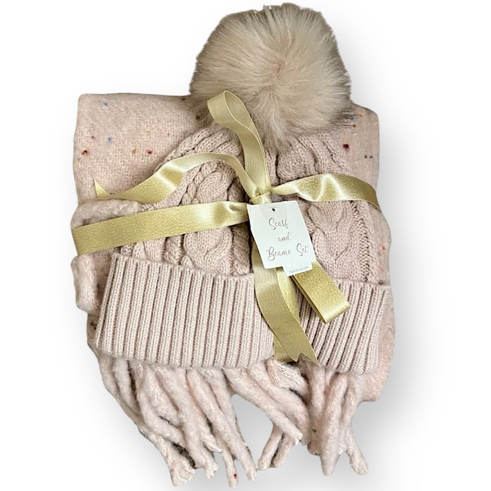 Blush pink hat & scarf set soft cozy warm pastel great gift Francesca's NWT